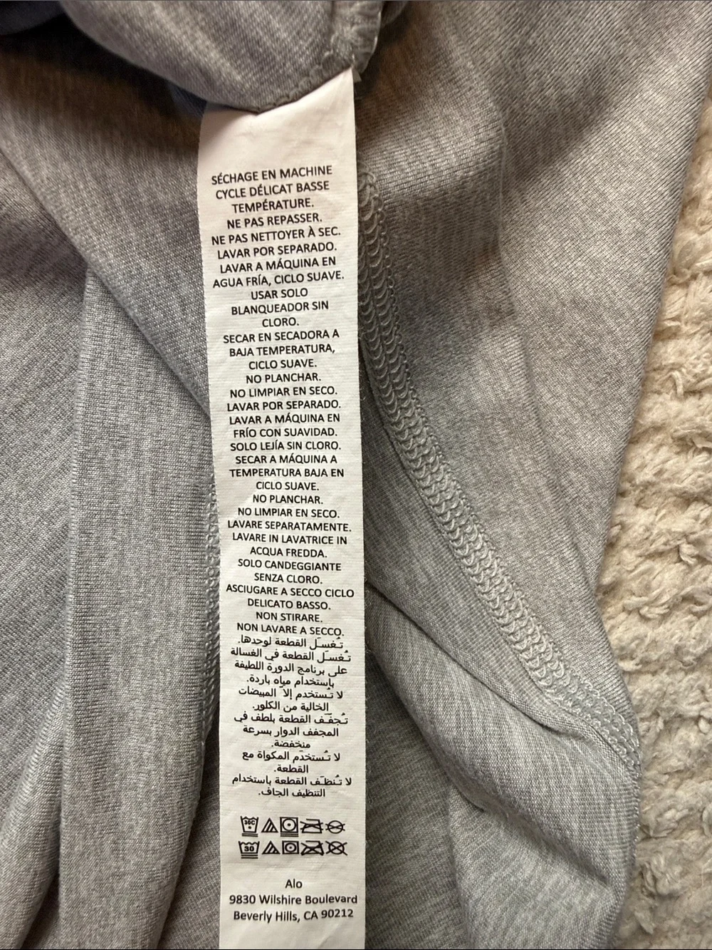 ALO Yoga Men’s Conquer Reform Crewneck LongSleeve Athletic Heather Grey Size M